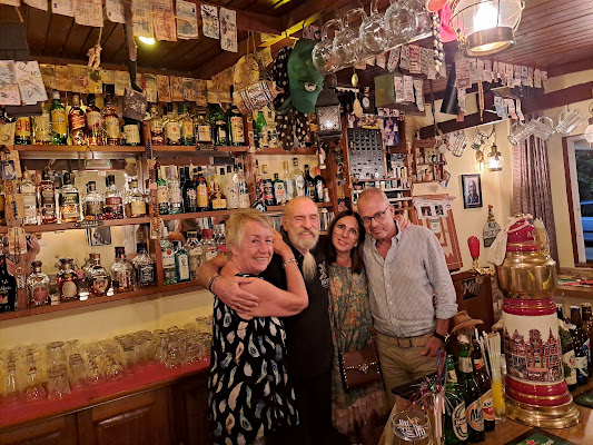 Mojo Bar