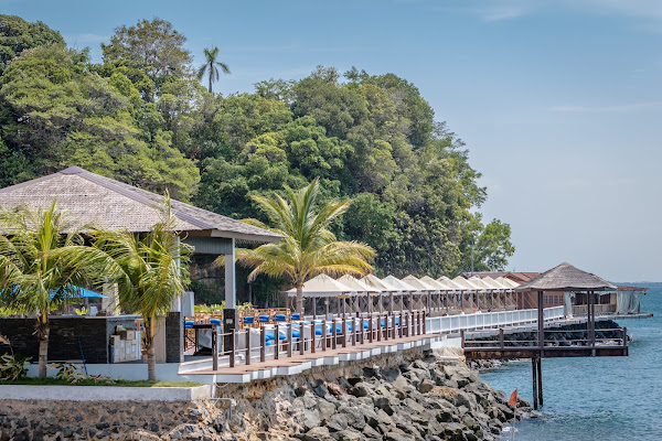 KTM Resort Lounge