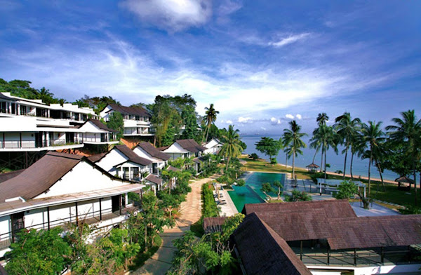 Turi Beach Resort Bar