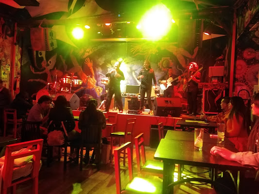 Ukukus Bar